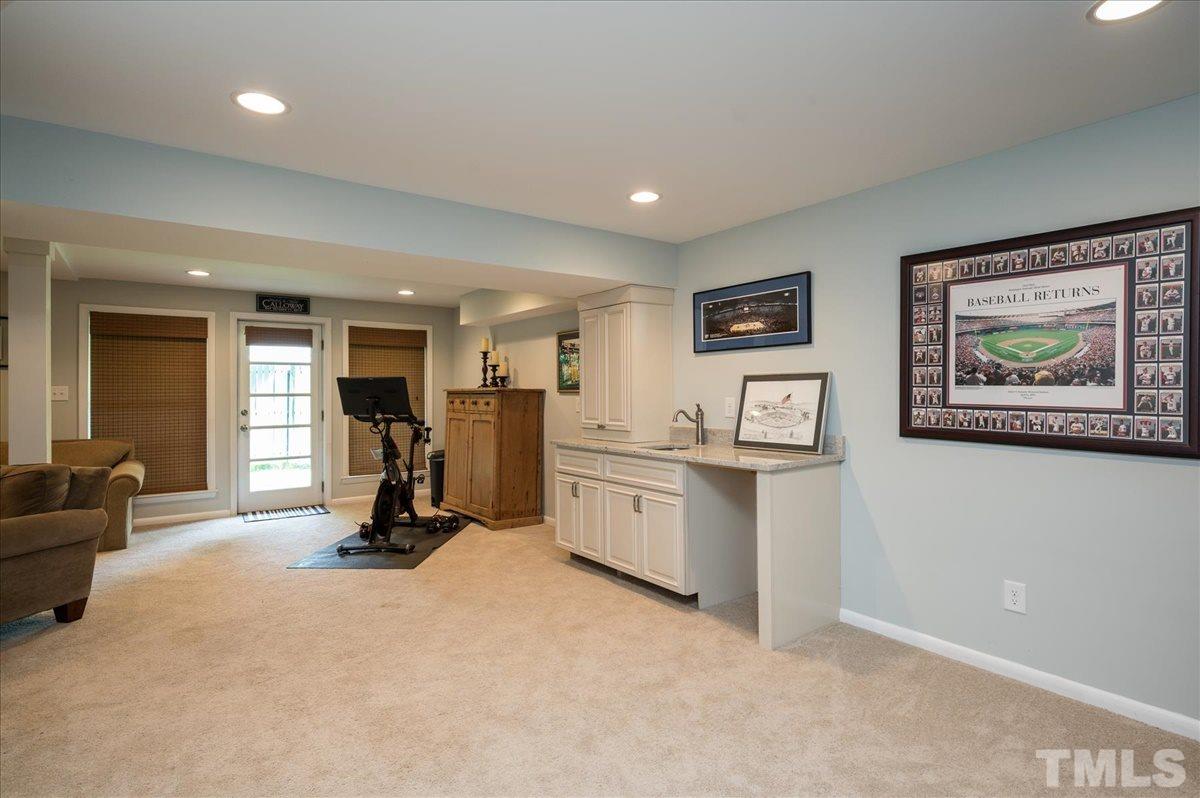 4505 Latimer Road Raleigh, NC 27609 - Photo 17 of 21