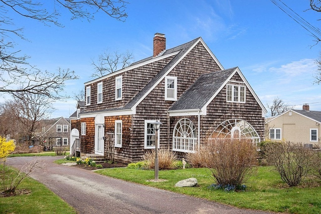 15 Dean Road Rockport, MA 01966 - Photo 1 of 35 Gallery Image 1