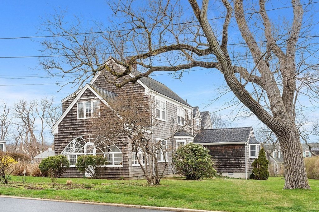 15 Dean Road Rockport, MA 01966 - Photo 2 of 35 Gallery Image 2