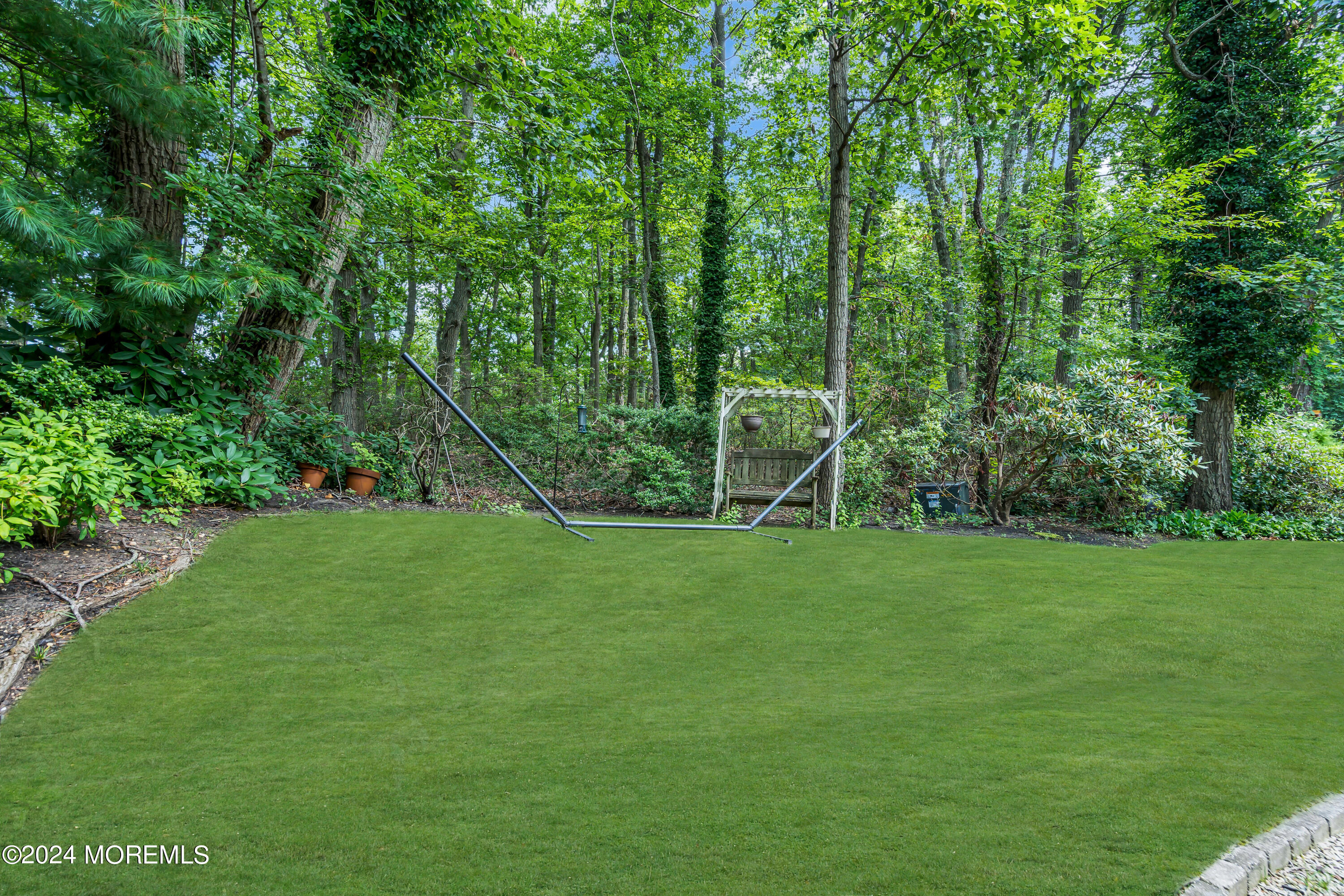 6 Berkeley Square Brielle, NJ 08730 - Photo 28 of 32 042_dsc07217-1_540