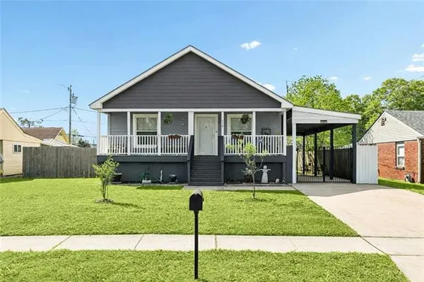 $245,000 | 120 Livingston Avenue, Arabi, LA 70032