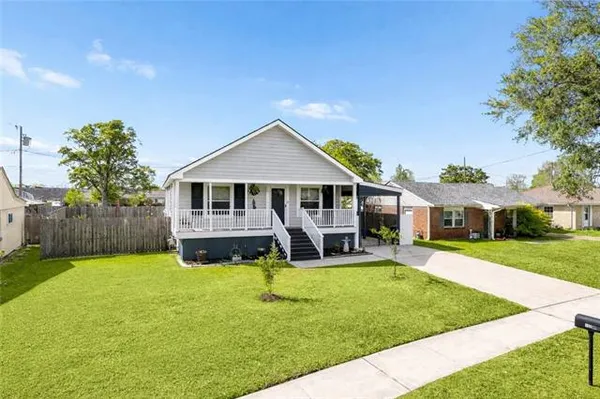 $245,000 | 120 Livingston Avenue, Arabi, LA 70032