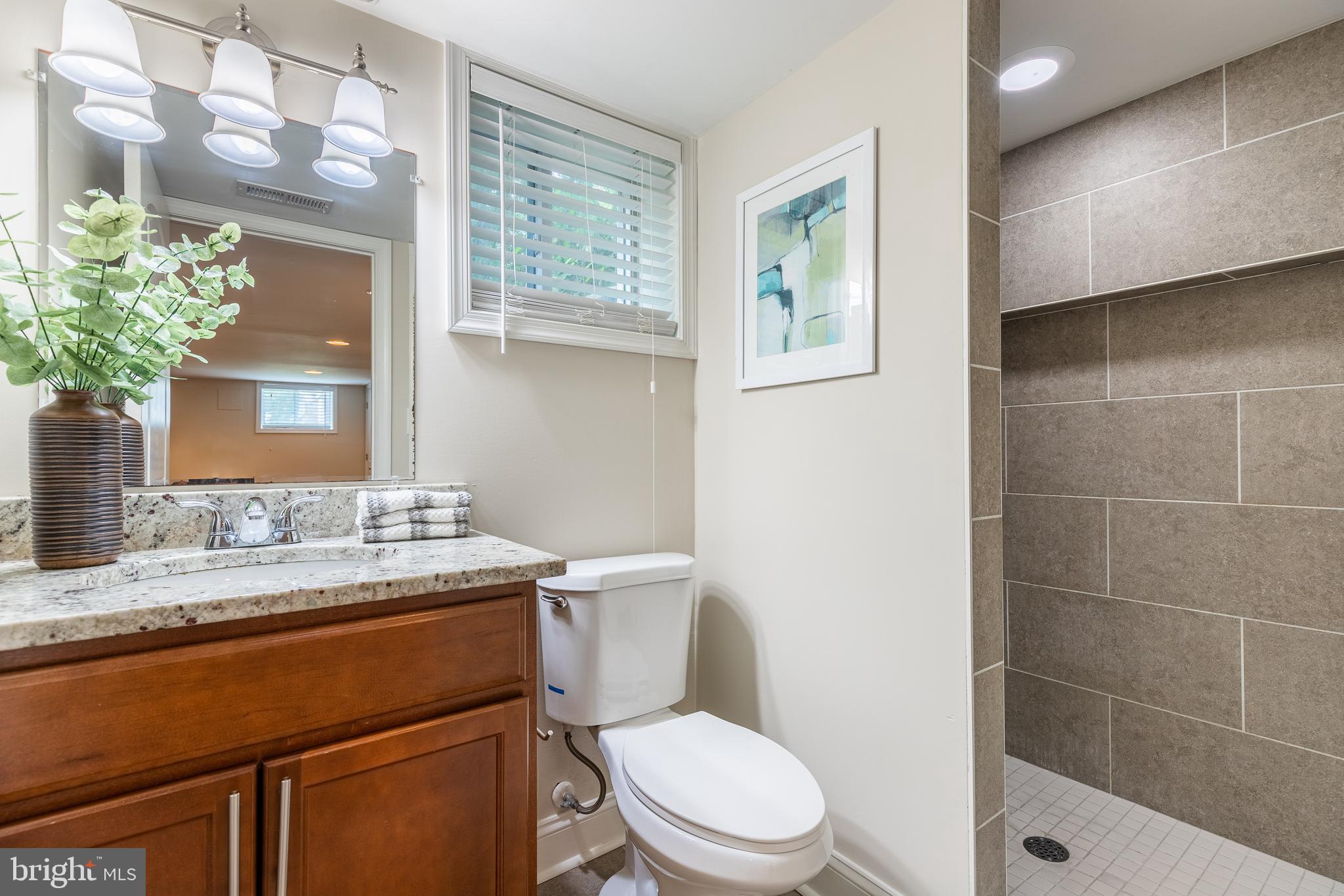 6844 Dunbar Road Dundalk, MD 21222 - Photo 33 of 43