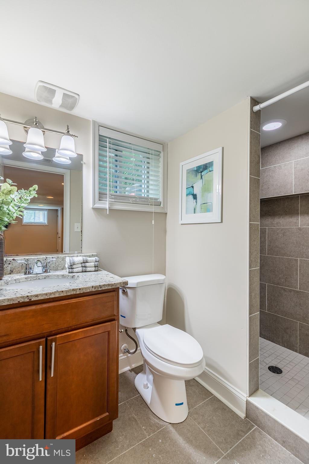 6844 Dunbar Road Dundalk, MD 21222 - Photo 34 of 43