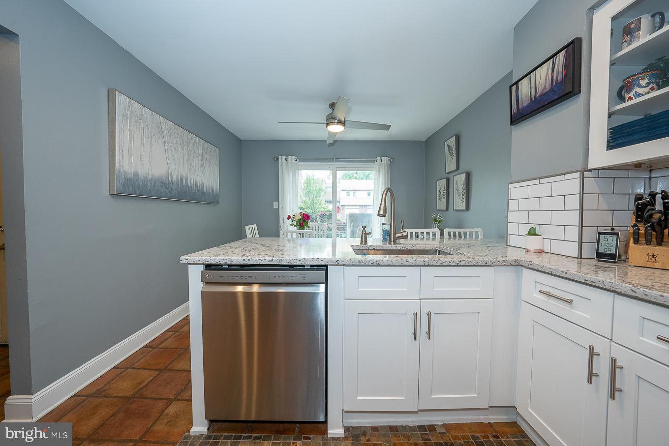 4 Scott Court Chesterbrook, PA 19087 - Photo 12 of 48 Open eat in kitchen