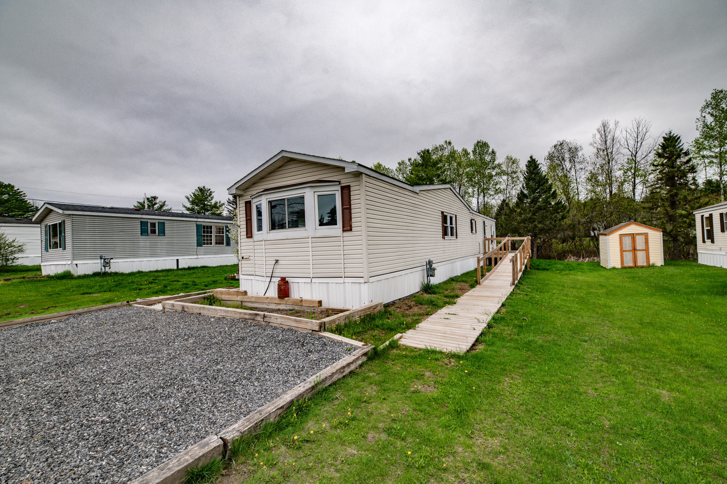 19 Village Green Road Waterville, ME 04901 - Photo 1 of 18 Exterior4 (16)