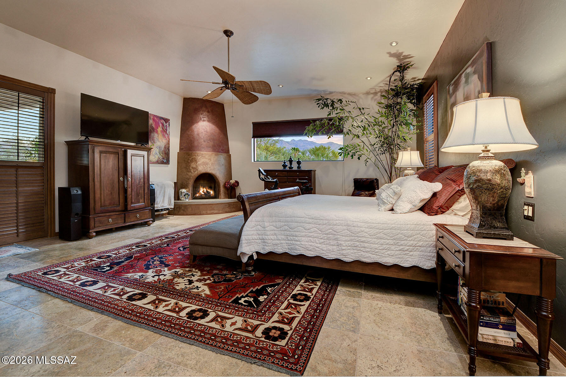 5085 North Valley View Road Tucson, AZ 85718 - Photo 17 of 47 Primary Bedroom