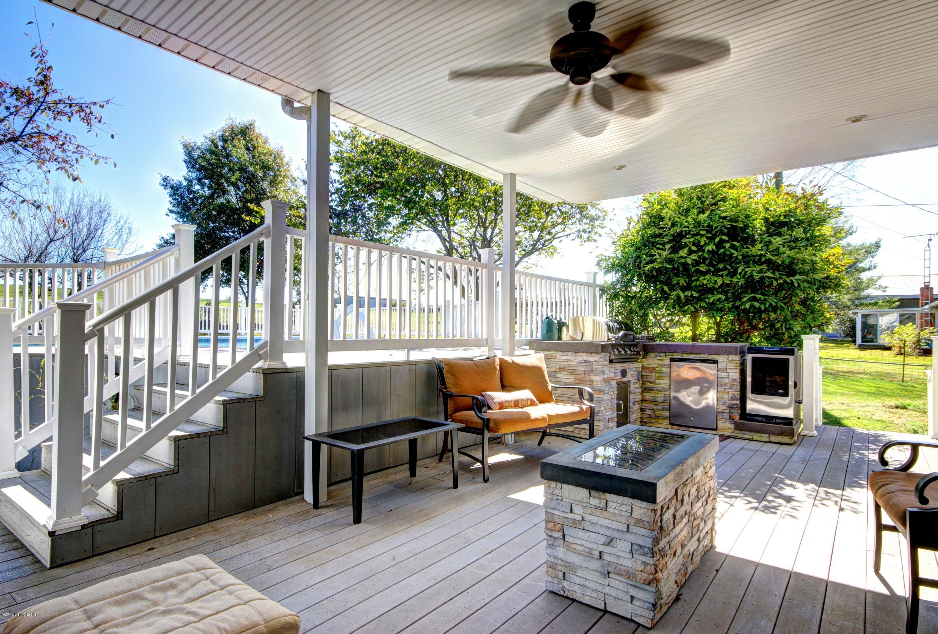 876 Eminence Road Eminence, KY 40019 - Photo 6 of 93 Entertaining
