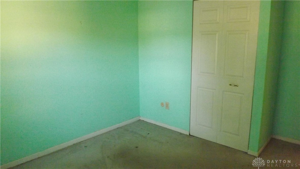 5403 Honeyleaf Way Riverside, OH 45424 - Photo 13 of 24 Gallery Image 13