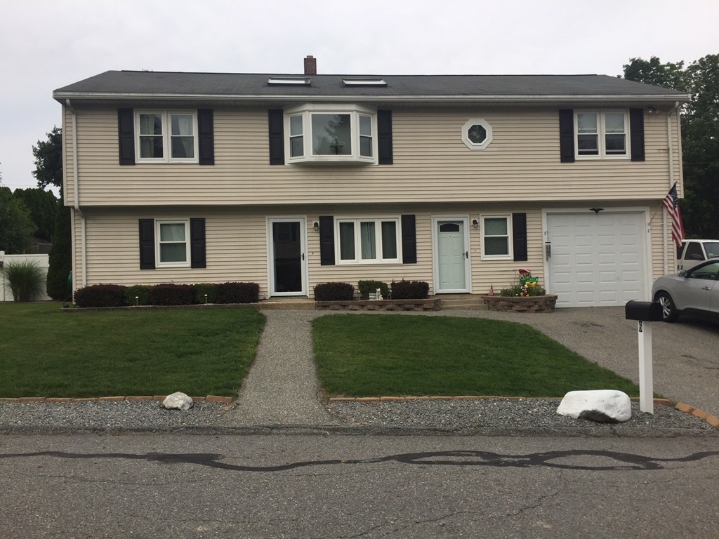 6 Elizabeth Road Billerica, MA 01821 - Photo 1 of 17