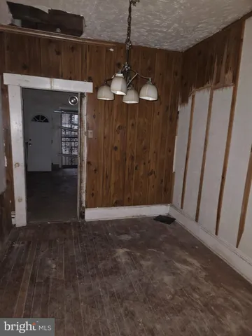 a view of a storage & utility room