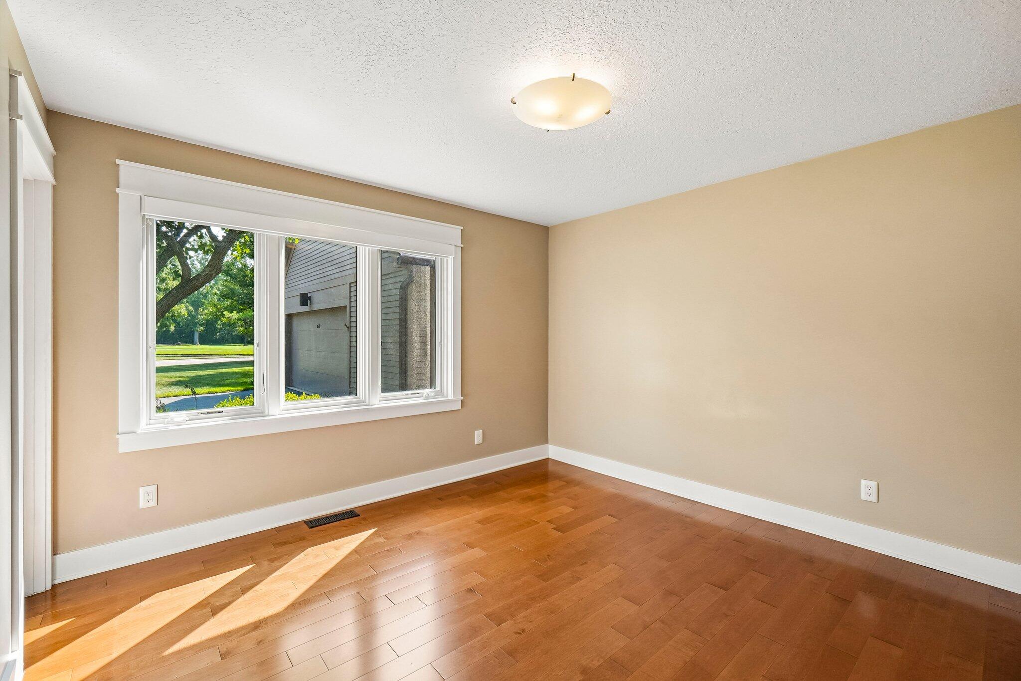 2649 Aspen Road Ann Arbor, MI 48108 - Photo 18 of 31 21-web-or-mls-Aspen Rd-S2208-021