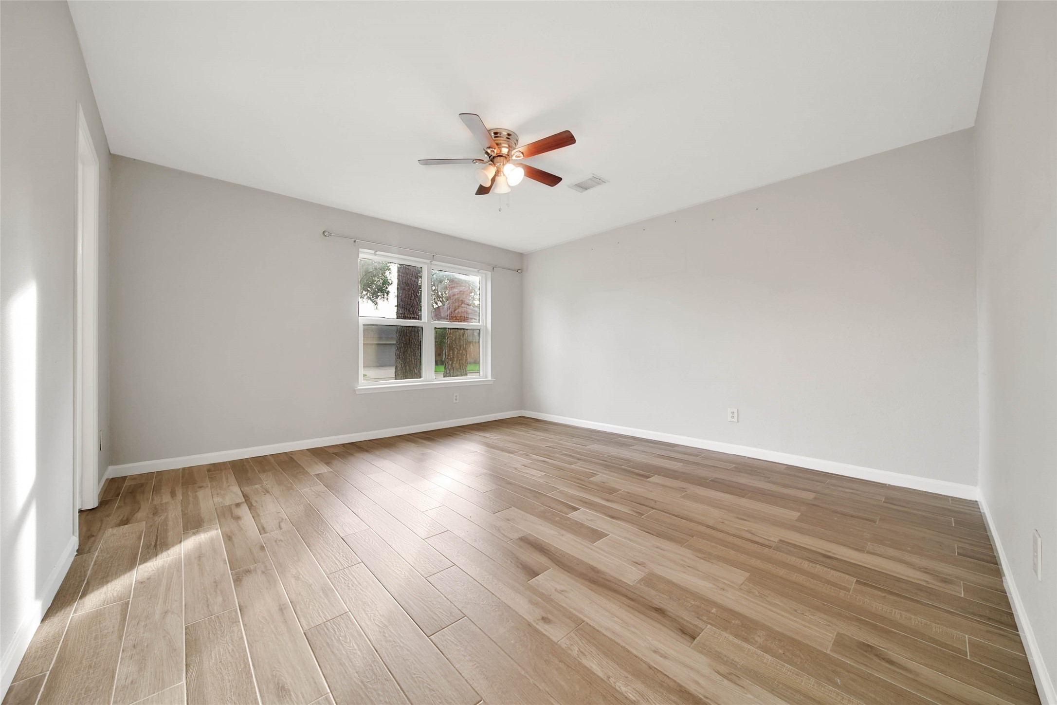 14719 Cedar Point Drive Houston, TX 77070 - Photo 12 of 46