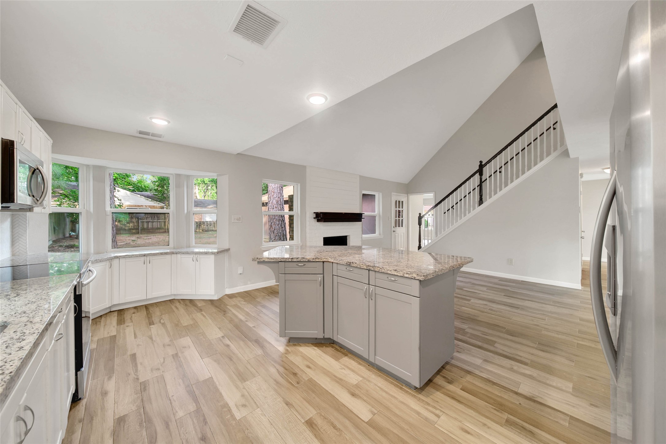 14719 Cedar Point Drive Houston, TX 77070 - Photo 6 of 46