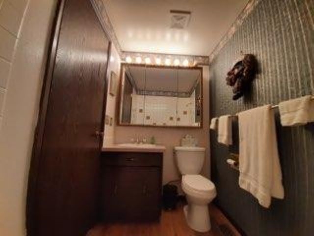 620 South Henry Road Greenacres, WA 99016 - Photo 8 of 13