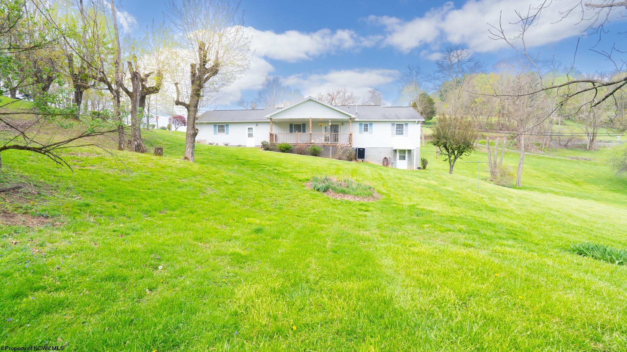 29 Long Run Road Fairmont, WV 26554 - Photo 8 of 22 Gallery Image 8