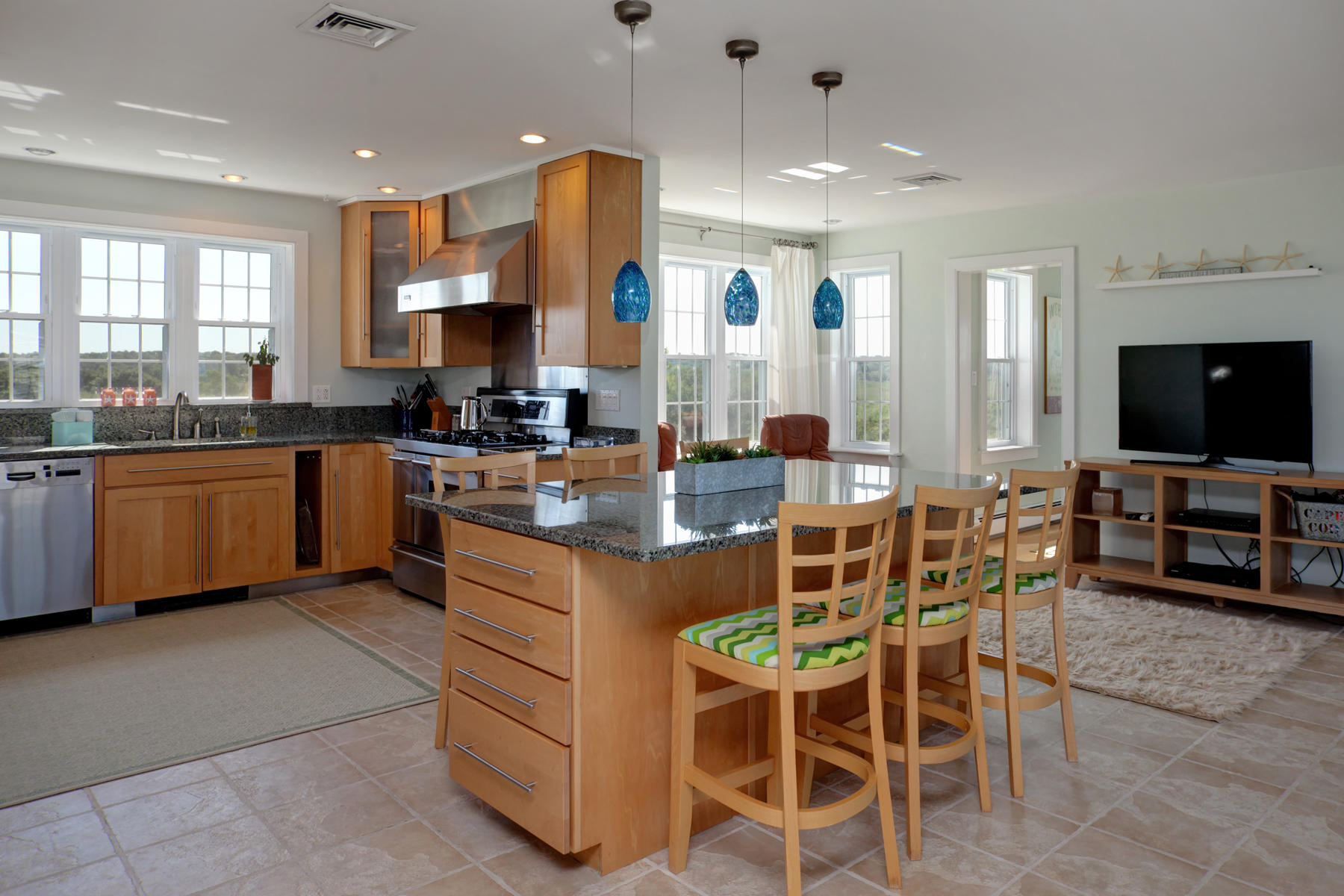 272 Phillips Road Sandwich, MA 02563 - Photo 10 of 34 017_272Phillips_07242019