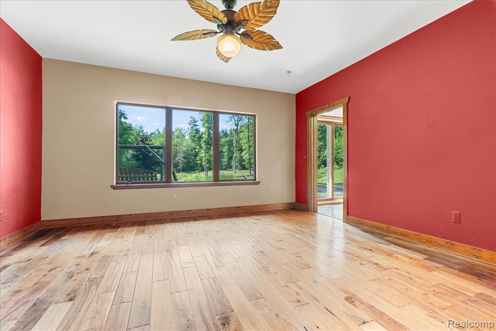 9274 Argentine Road Linden, MI 48451 - Photo 16 of 41 Gallery Image 16