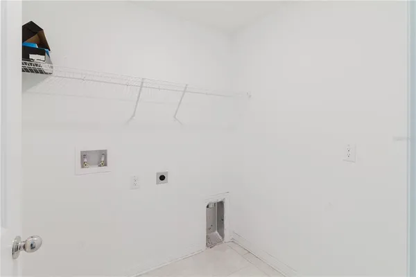 $2,150 | 1458 Austin Street, Lake Wales, FL 33859