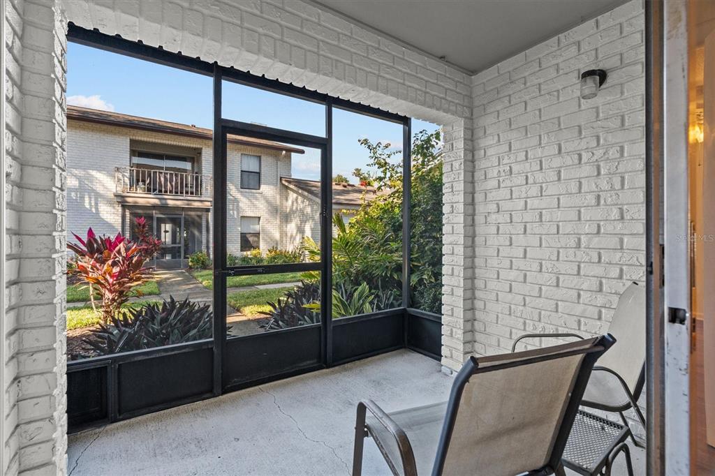 2992 Plaza Terrace Drive, Unit 2992 Orlando, FL 32803 - Photo 16 of 31 a view of a room with a large window