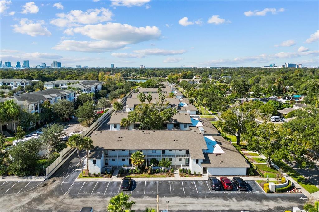2992 Plaza Terrace Drive, Unit 2992 Orlando, FL 32803 - Photo 28 of 31 a view of outdoor space with garden view