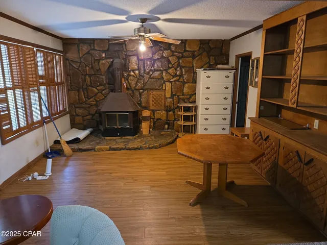 $239,995 | 1960 Inwood Road, Sneads, FL 32460