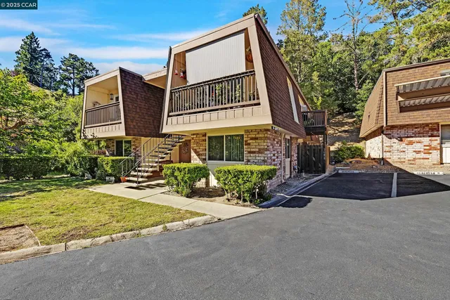 $479,000 | 146 Ascot Court, Unit 2, Moraga, CA 94556