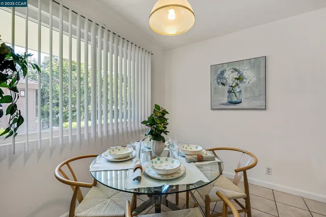 $479,000 | 146 Ascot Court, Unit 2, Moraga, CA 94556