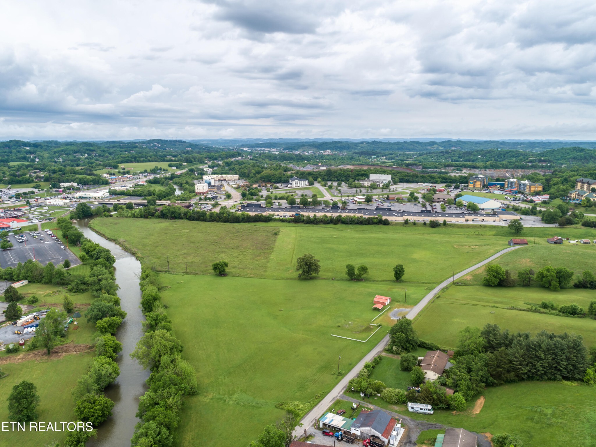 375 Rainbow Road Sevierville, TN 37862 - Photo 53 of 58 aerial view of a city with lots of residential buildings