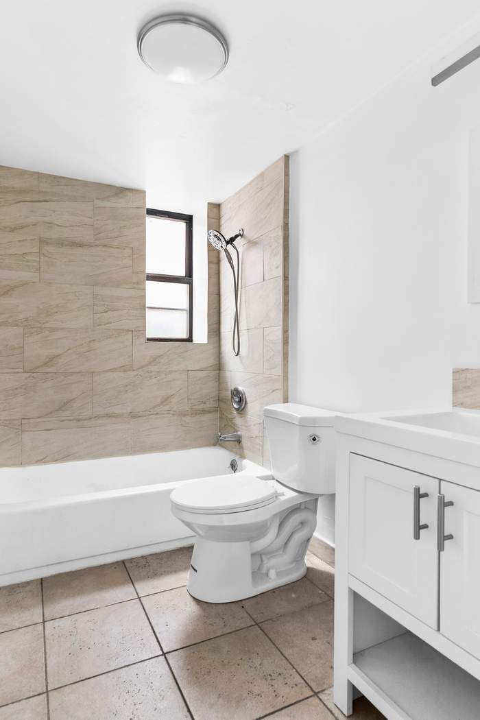 571-579 Academy Street 3B Inwood New York NY 10034