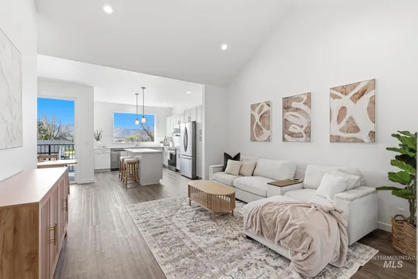 $379,000 | 516 Diamond Lane, Emmett, ID 83617