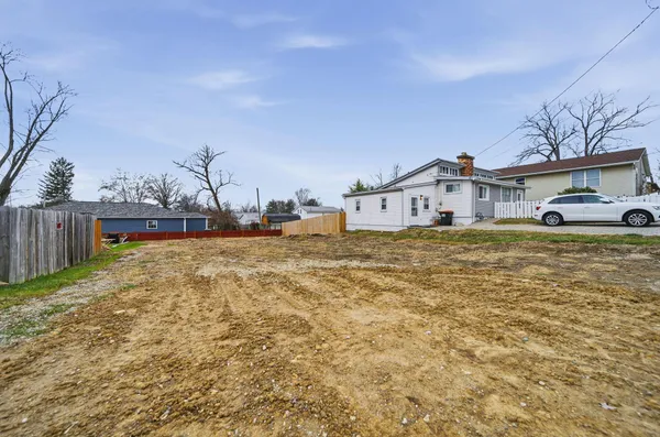 $66,900 | 183 Park Street, Buckeye Lake, OH 43008