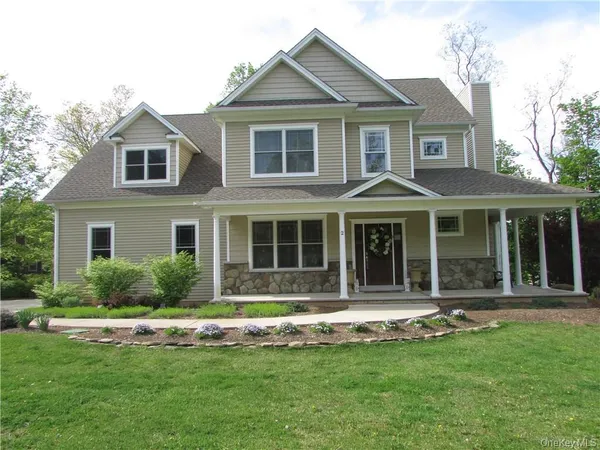 $3,600 | 2 Long Hill Road, Highland Mills, NY 10930