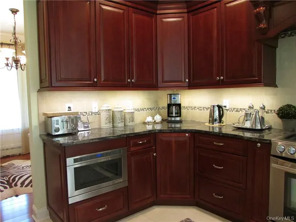 $3,600 | 2 Long Hill Road, Highland Mills, NY 10930