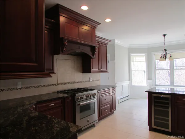 $3,600 | 2 Long Hill Road, Highland Mills, NY 10930