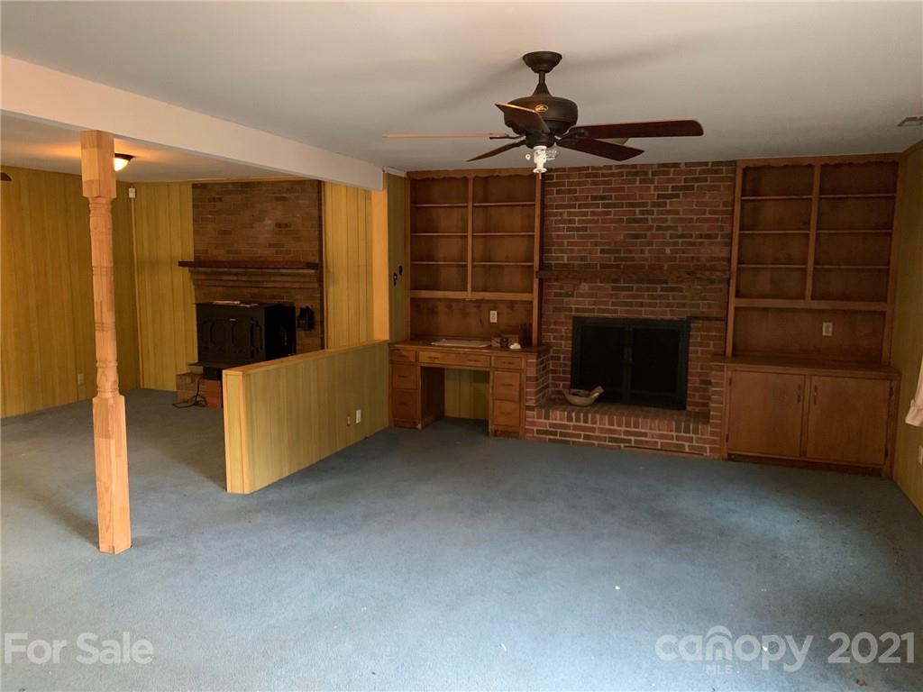 13227 Woody Point Road Charlotte, NC 28278 - Photo 5 of 13 Gallery Image 5