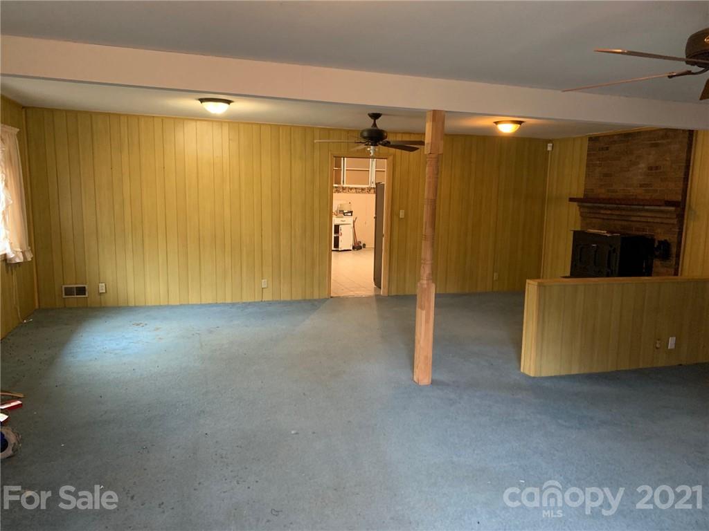 13227 Woody Point Road Charlotte, NC 28278 - Photo 6 of 13 Gallery Image 6