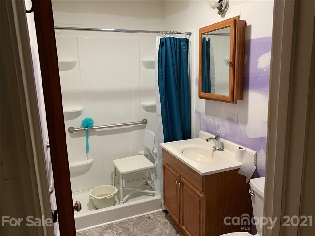 13227 Woody Point Road Charlotte, NC 28278 - Photo 10 of 13 Gallery Image 10