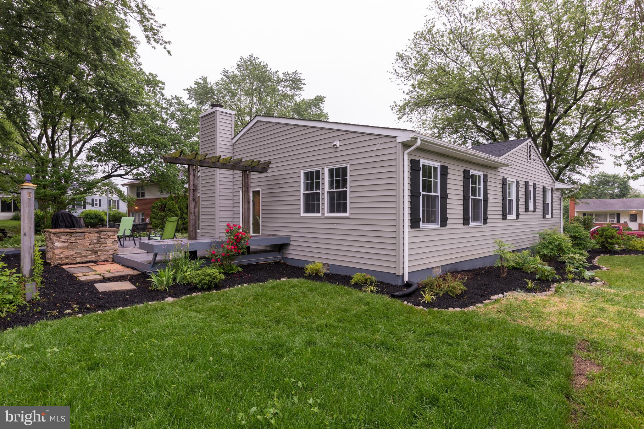 236 Coldbrook Road Lutherville-Timonium, MD 21093 - Photo 28 of 30 Beautiful yard