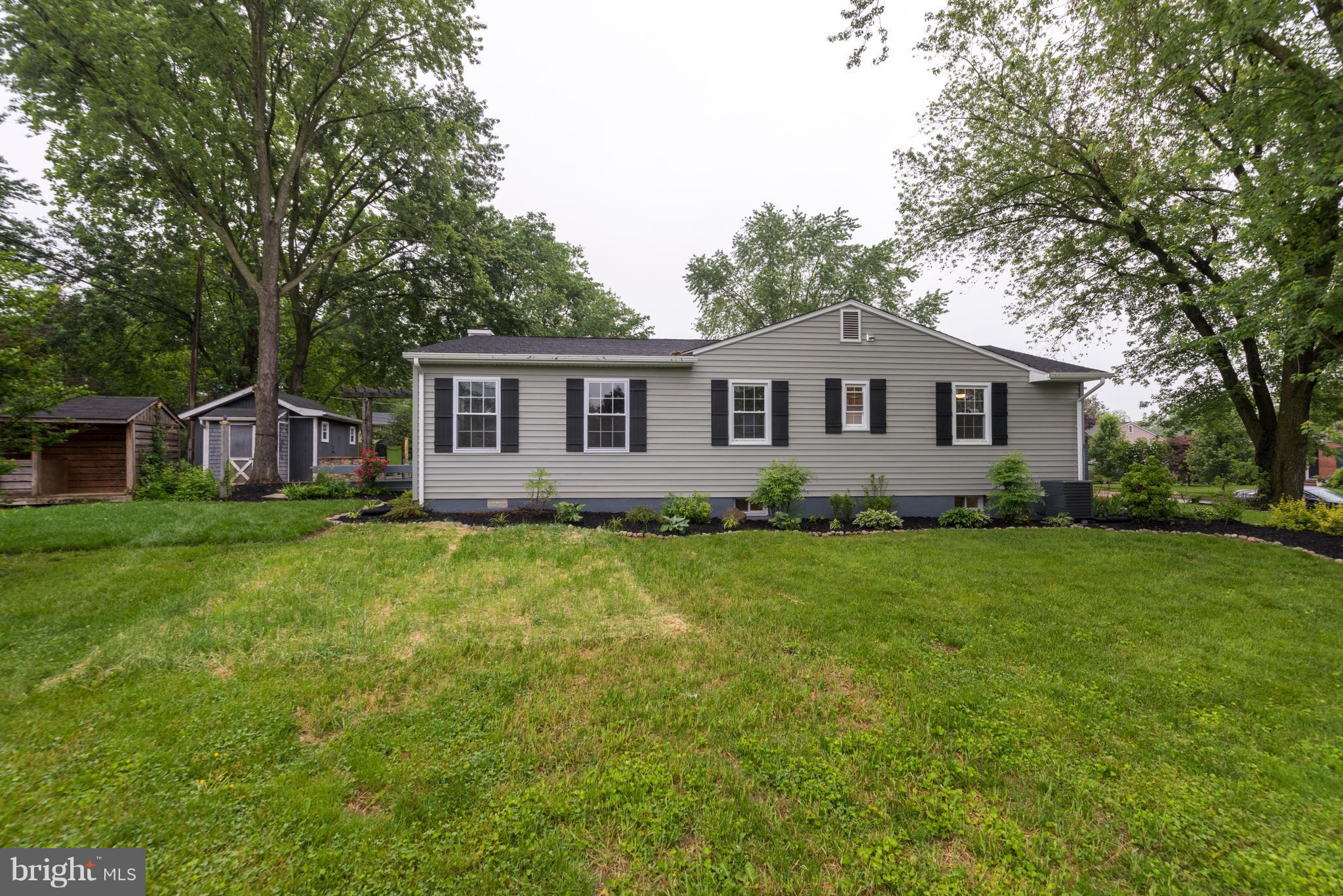 236 Coldbrook Road Lutherville-Timonium, MD 21093 - Photo 29 of 30 Large side yard