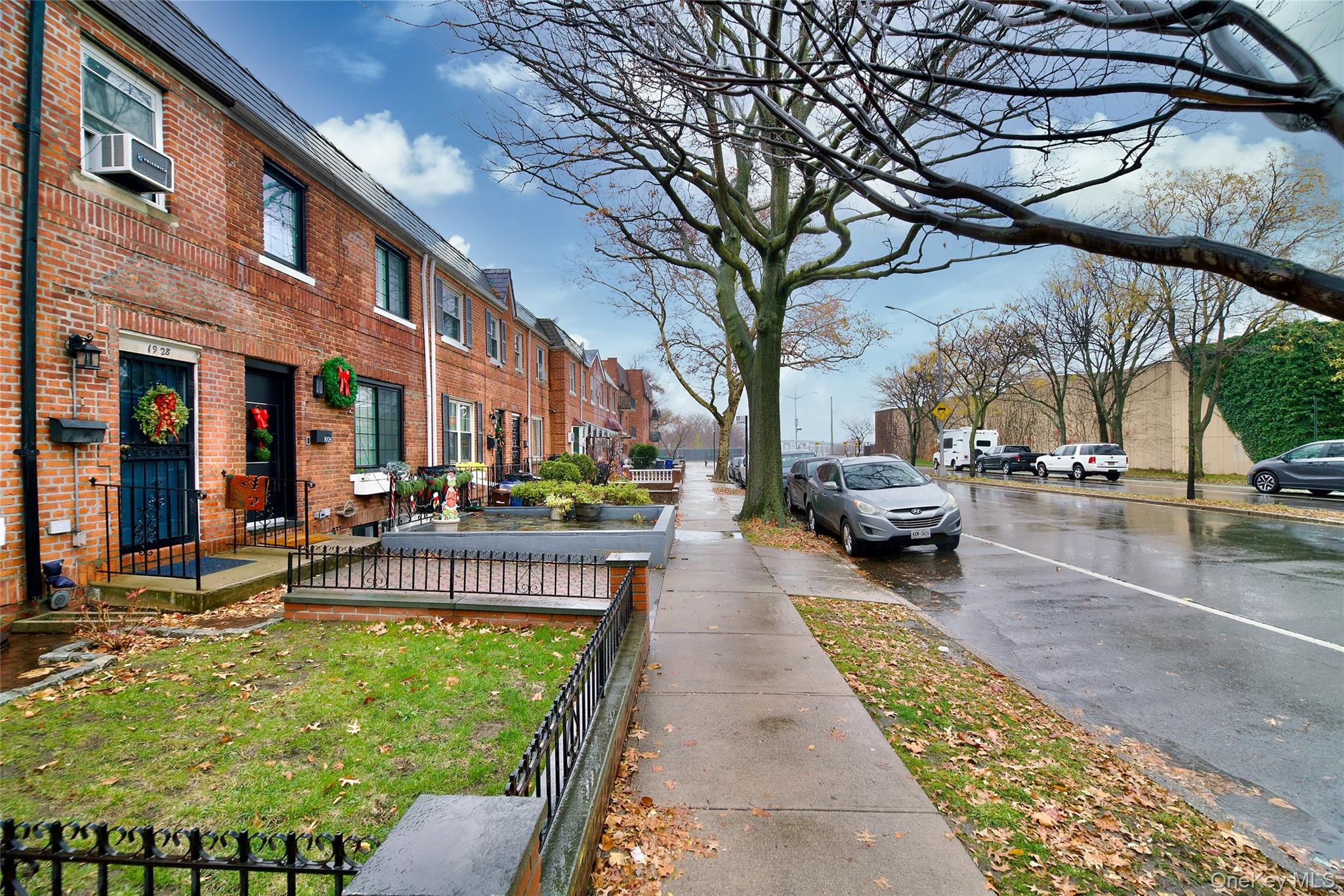 19-22 81st Street Queens, NY 11370 - Photo 6 of 10