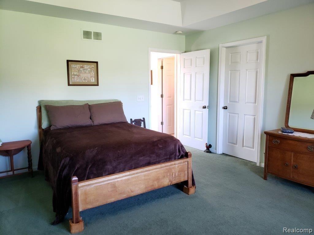 5294 West Oregon Road Lapeer, MI 48446 - Photo 39 of 78 Master Bedroom (2).jpg