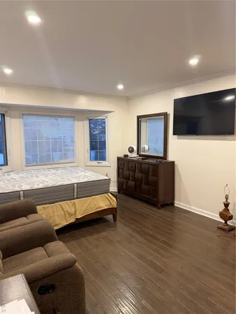 $2,200 | 731 Hungry Harbor Road, Valley Stream, NY 11581