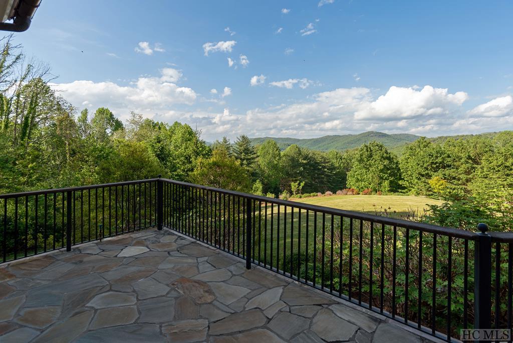 82 Drystack Way Cashiers, NC 28717 - Photo 52 of 58 Gallery Image 52