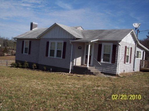 2218 Wayland Road Knoxville, TN 37914 - Photo 1 of 1 Primary Photo