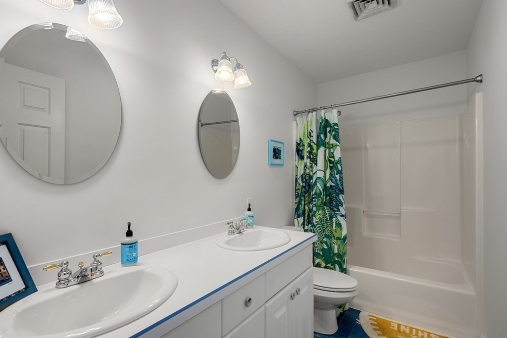 494 Hudson Road Sudbury, MA 01776 - Photo 20 of 33 Gallery Image 20