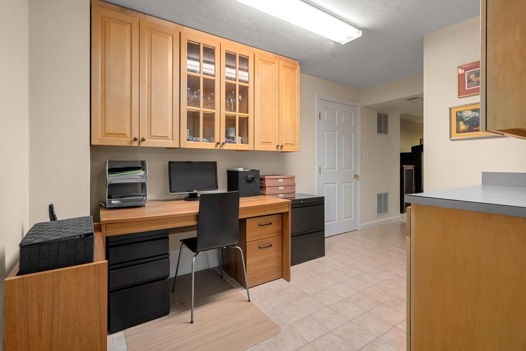 494 Hudson Road Sudbury, MA 01776 - Photo 22 of 33 Gallery Image 22