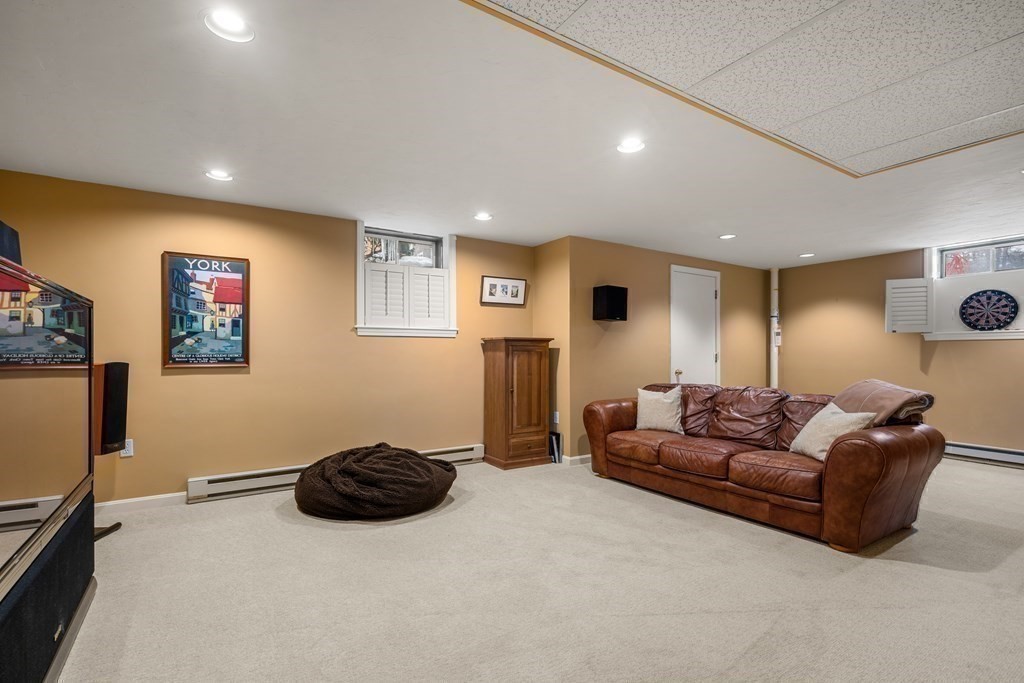 494 Hudson Road Sudbury, MA 01776 - Photo 23 of 33 Gallery Image 23