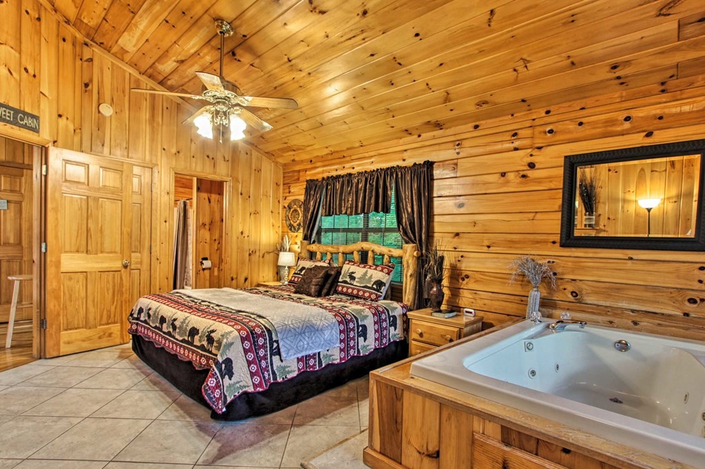 2201 Hawks Point Way, Unit THESHOWSTOPPER Sevierville, TN 37862 - Photo 12 of 21 Gallery Image 12