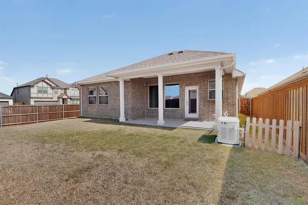 $359,900 | 1805 Arbor Drive, Forney, TX 75126